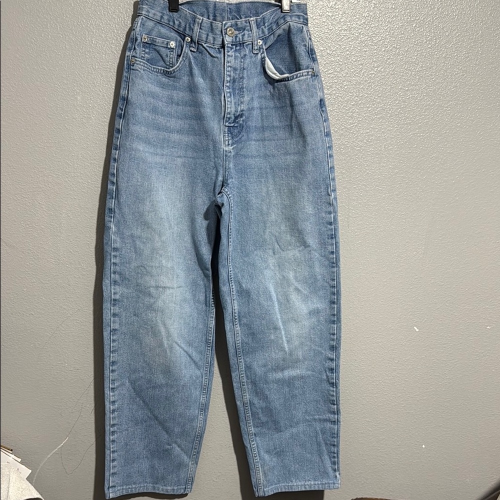 BDG Urban Outfitters | barrel jeans